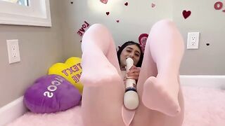 Violet Myers caresses herself on Valentine's Day and comes