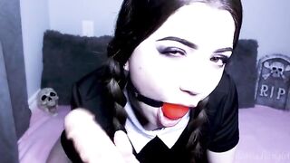 Wednesday Addams gets fucked by a big toy and cumface