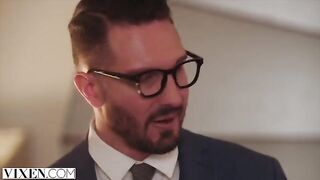 A hot body fashion model is inspiring a designer to create stunning outfits