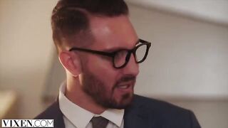 A hot body fashion model is inspiring a designer to create stunning outfits