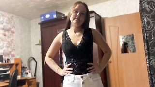 The tattooed girl cheats on her husband with a delivery man