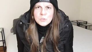 A neighbor from Wisconsin pleads for anal creampie in POV action