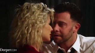 Jessie brought her look-alike Kiara for a unique threesome experience