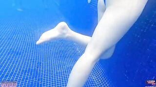 Vacation sex with a hot Asian teen, steamy and rough