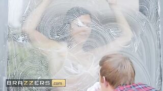 Ruby Sims gets her tits wiped by a window cleaner
