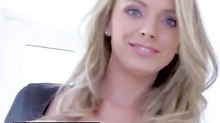 The stepson is at the beck and call of his sexy stepmom