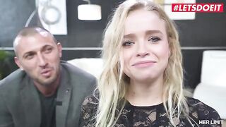 Blonde PAWG Alexa Flexy gets her ass smashed hard