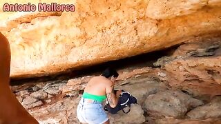 An Argentine slut caught and fucked outdoors publicly