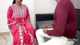 Desi Pari fucks her stepbrother with a juicy Hindi voice in this hot video