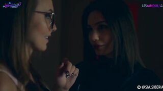Halloween XXX parody with a kinky twist and costume play
