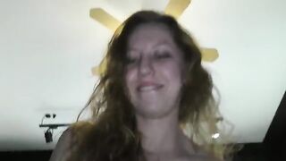 I stuck my finger into the ass of my neighbour and she liked it