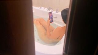 I spied on my stepsister in the Jacuzzi and we had a hard fuck