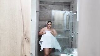 I see my stepsister in the shower and we fuck savannah watson