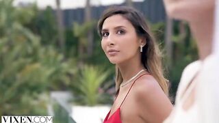 A gorgeous girl always gets what she wants from men