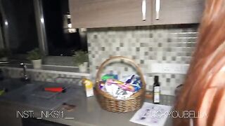A pool cleaner got a blowjob and sex from a luxury girl in the pool