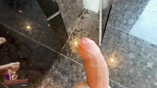 I spotted an Austrian girl in the shower and jerked off with excitement