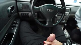 Hot blonde Veronika Charm met a fan and sucked his dick in the car