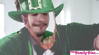 You still like to fuck random things? Braylin Bailey asks her stepbrother