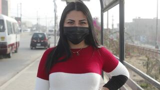 Venezuelan woman Ginezflowrs tries sex with a stranger in Lima