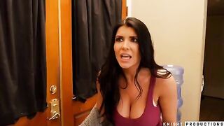 Makeup sex with a passionate and beautiful girl Romi Rain