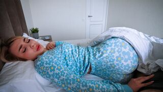 My pervert step mom woke me up in a steamy way