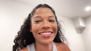 I hooked up with my sister's best friend, it was hot