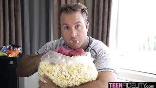 Chad teaches how to pick up babes like the stunning Skylar