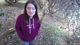 A young guy hooked a mom and fucked her in the garden
