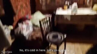 A lucky guy hooked a slut and fucked her in an abandoned house