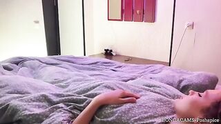 My stepmom gets wet and has a squirting orgasm in this steamy scene