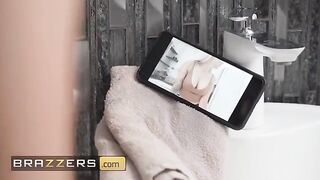 Isabelle Deltore gets out of the shower and lets Jordi fuck her dry pussy