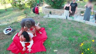 Sex on the meadow with a stranger, ending in a creamy mess