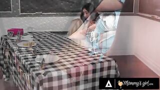 A step mom arranged a bake sale with her stepdaughter to earn more money