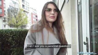 A hot babysitter fucks with a complete stranger in her apartment for cash