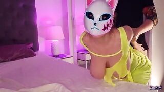 I was invited by a busty babe to her place, but I got smashed!