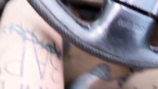 A girl masturbates and has sex with her taxi driver in the car