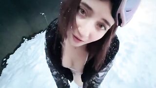 Tourist gets her pussy eaten in exchange for accommodation - Emma Fiore ft Bastian Blanc