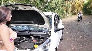 I got my car fixed by a stranger and he fucked me well