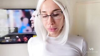 Hot mom seduced her son's best friend to fuck