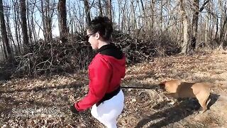 Yoga pants and big ass of a hot wife in action