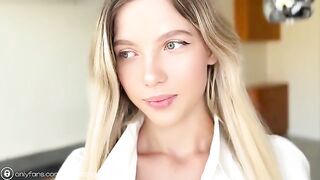 I rewarded my hot student-neighbor with a cumshot after viewing her nude pictures