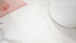 Plumber fixes pipes, gets intimate with a juicy client