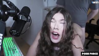 A girl did a nice job for a change, great video!