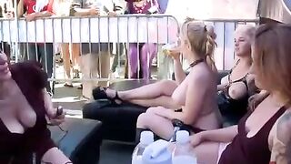 Sex extreme on the street, right on the roof
