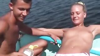 Young people have debauchery on the river, it’s a wild scene
