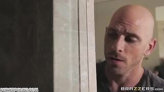 The pretty girl fucked by a rude guy in the bedroom