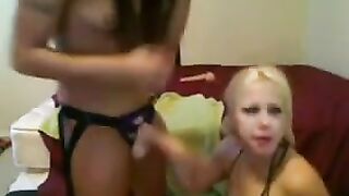 A blonde with large breasts has virtual sex in the chat