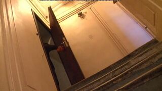 A woman passed by a guy’s cock after a romantic dinner
