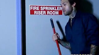 A cleaning man got fucked by the sexy Abigail Mac in a skirt