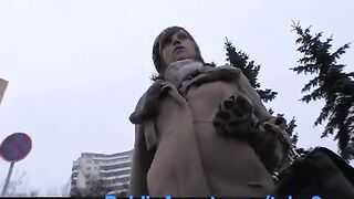 A girl from the street for money does blowjob